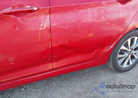 2017 Hyundai Accent Value Edition z USA, uszkodzony, nr VIN KMHCT4AE0HU349410